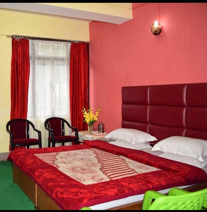 Hotel Nathula 강토크 외부 사진