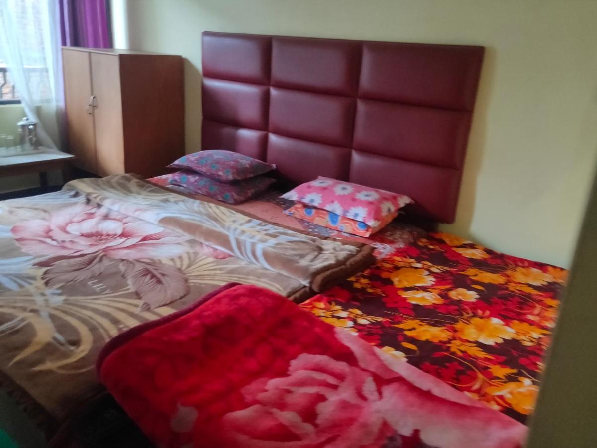 Hotel Nathula 강토크 외부 사진