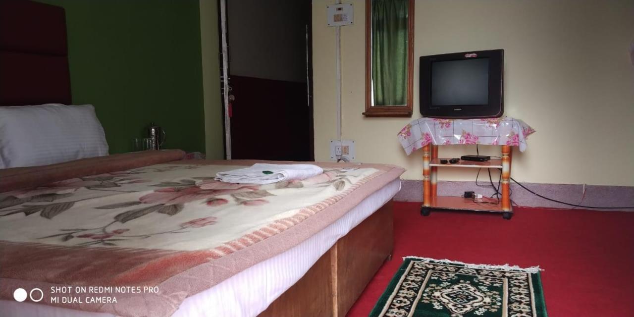Hotel Nathula 강토크 외부 사진