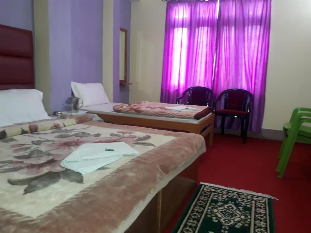 Hotel Nathula 강토크 외부 사진