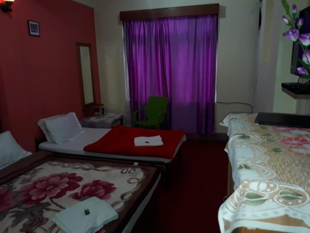 Hotel Nathula 강토크 외부 사진