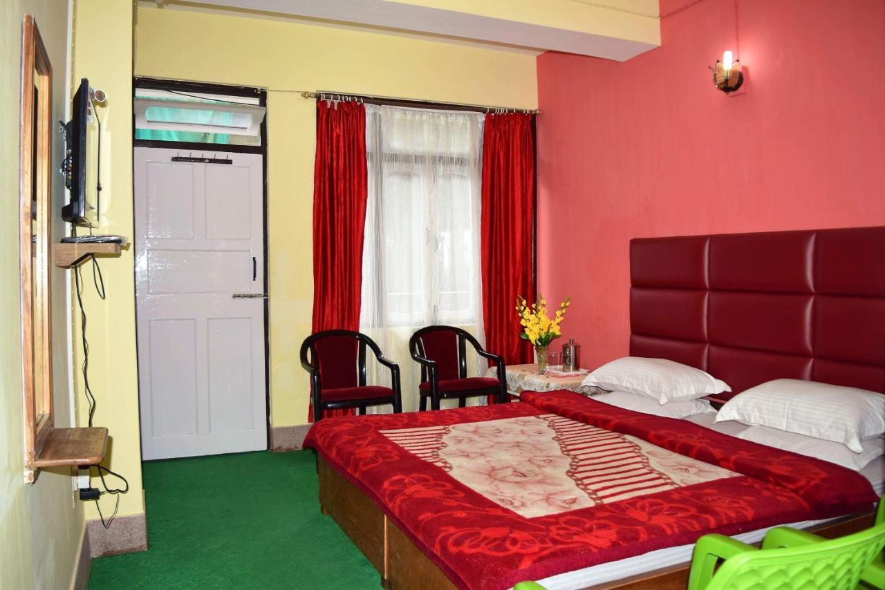 Hotel Nathula 강토크 외부 사진